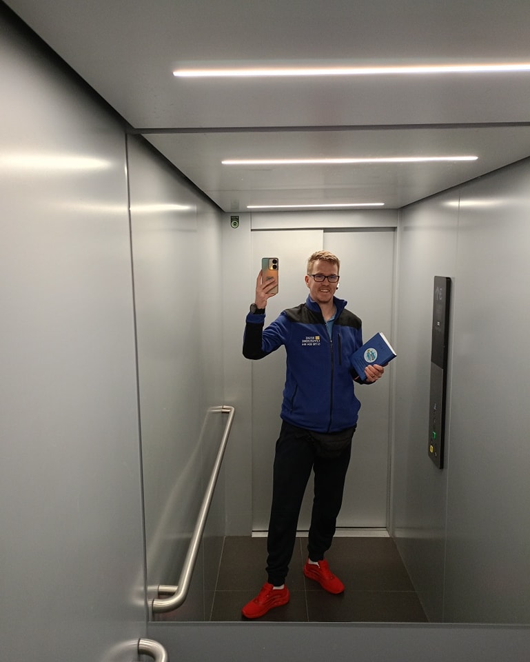 434481835_920108980116573_5320478134925785933_n