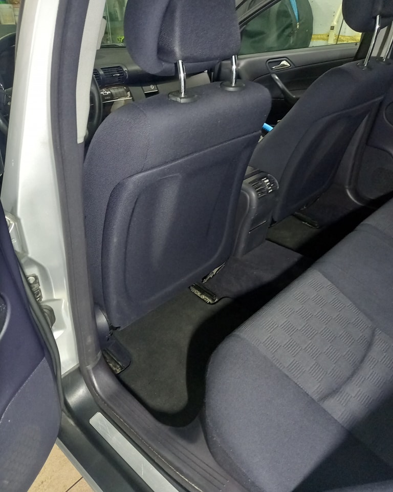 424585197_880673770726761_5637685957384174828_n